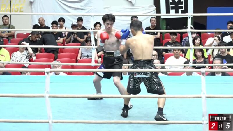 長島 明澄 VS 中 友彌